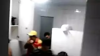 مشهد شرس لمص قضيب ولحس حلمات