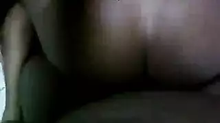 حفلة جنسية للفتيات الممتلئات: جنس جماعي مع بدينات