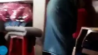 تسريب فيديو جنسي سري من الموبايل: زوج عربي وزوجته في فيديو إباحي خام