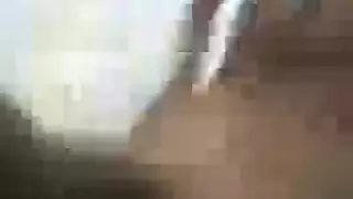 جنس جماعي في غرفة النوم: زوجان يمارسان الجنس القوي بتبادل الشركاء