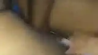 عميلة مثيرة تركب القضيب الكبير للمساج في جلسة تدليك ساخنة