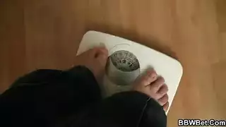 الترجمة: حامل