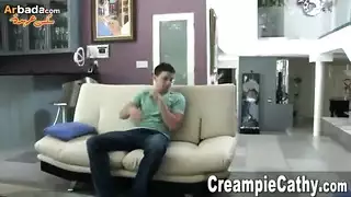 خادمه عاهره مصريه