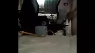 سارة الزوجة الشهوانية تمارس الجنس بقوة مع زوجها