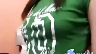 مغنيات سوريات في مشاهد جنس جماعي عنيف