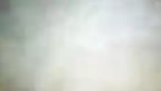 أجسام مثالية في إباحية مكثفة مع حلق عميق وبلع