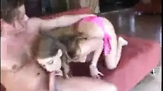 فتيات أفريقيات حوامل تمارس معهن الجنس في مشاهد إباحية