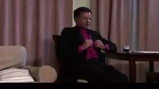 بورن عنيف قديم مترجم للعربية