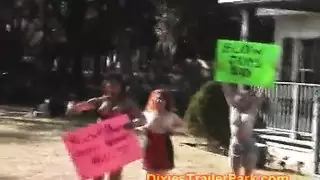 عاهرات الجامعات والطالبات: مشاهد إباحية من الخليج