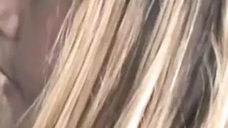 ديوث يشاهد صديقه وهو ينيك زوجة ليليه الدخله