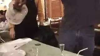 سحاقة يغتصب بنت