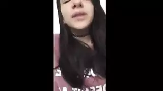 سكس شات ساخن مع الشرموطة المكسيكية تتعرى و تمتعني بكسها