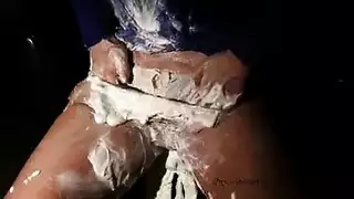 اتصال عالمي يشعل مشهد بورن خام غير مقطع