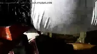 مبللة ومستعدة لممارسة الجنس مع نجم إباحي