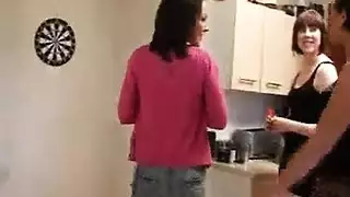 منصة مواعدة جنسية دولية إباحية