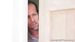 دفعات محرمة: أم مثيرة تُنكح من قبل ابن مخفي