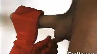 بورن هندي: ترويض الأم والأخوات