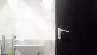 جنس شرجي مزدوج مع ملكة الإغراء المصرية سما