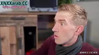 فعل وحشي في الغرفة الآمنة إيلاج مزدوج واختناق حلقي