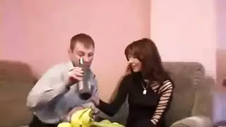 أمسية رومانسية تؤدي إلى نيك قوي مع فتاة روسية