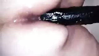 bbw مع صدر كبير يظهر قبالة الحمار والجمال